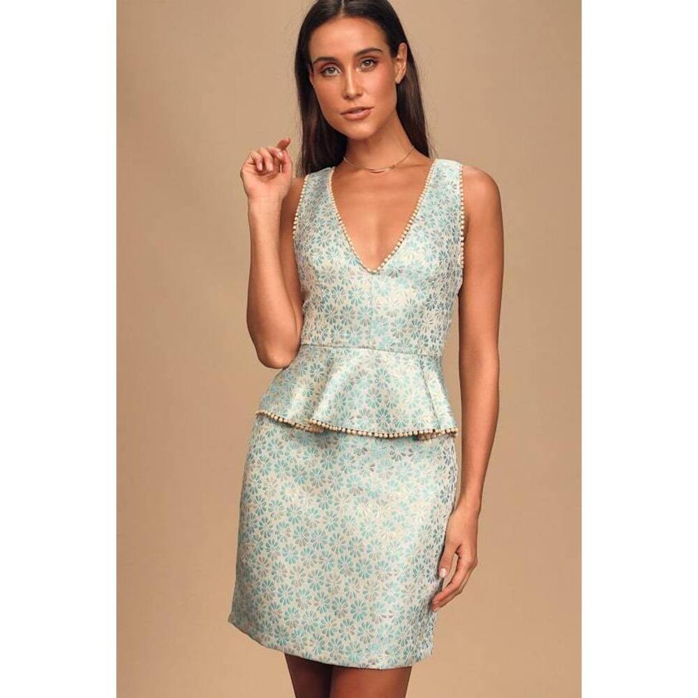 Lulus Afternoon Affair Blue Floral Print Jacquard Peplum Mini Dress - Size M